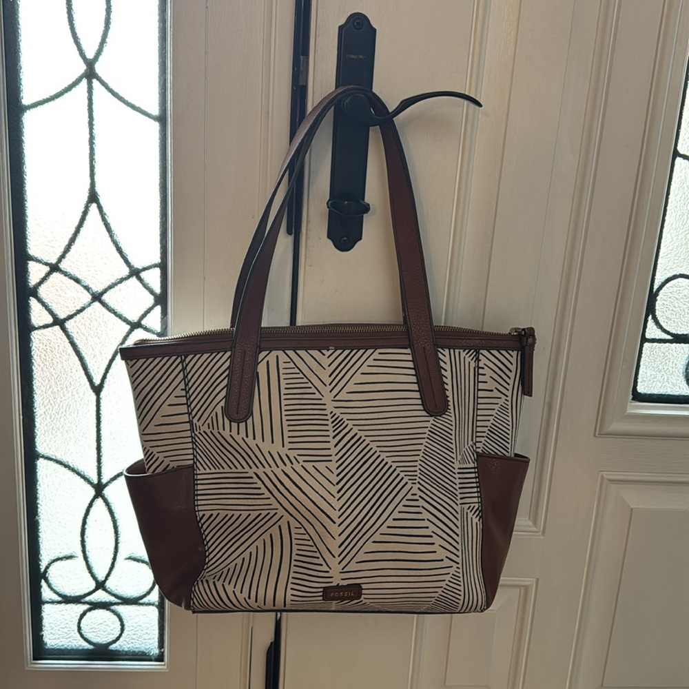 Fossil boho tote